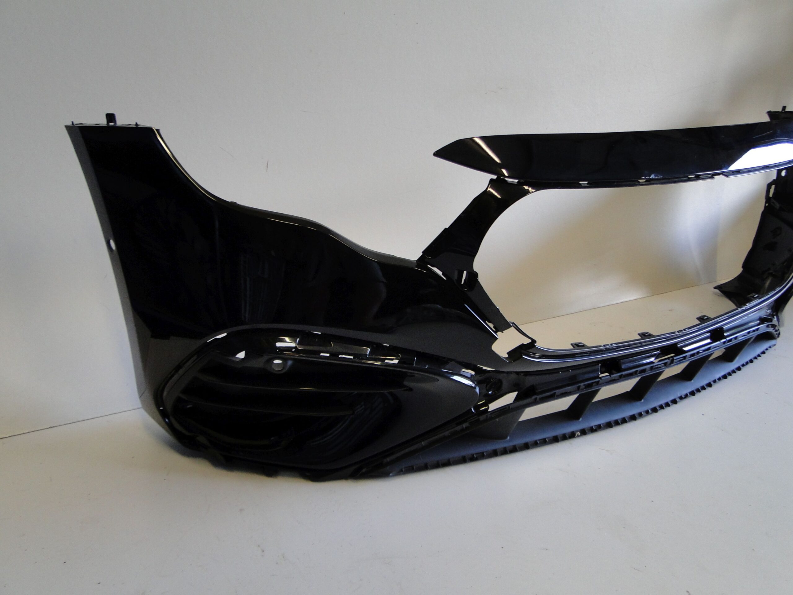 MERCEDES E 214 W214 63 AMG ZDERZAK PRZEDNI PTS - obrazek 17