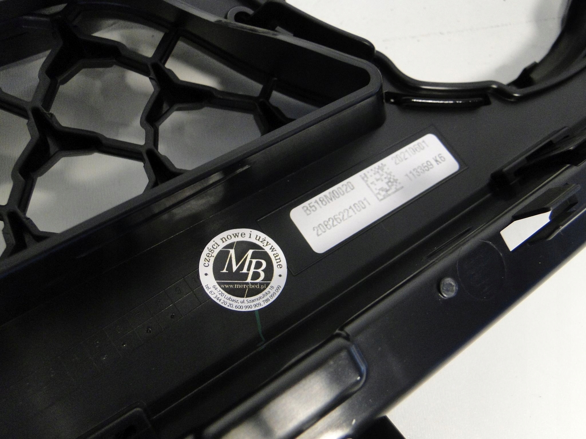 MERCEDES CLS 257 LIFT PO LIFCIE GRILL ATRAPA W257 - obrazek 4