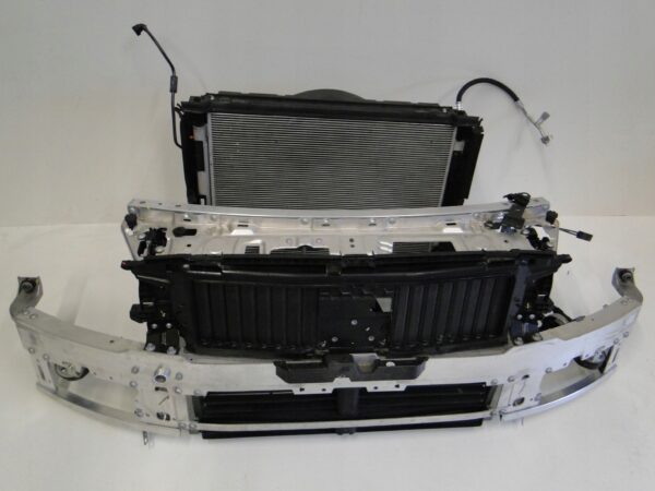 MERCEDES C KLASA W206 S206 206 PAS PRZEDNI WZMOCNIENIE PRZÓD KOMPLET