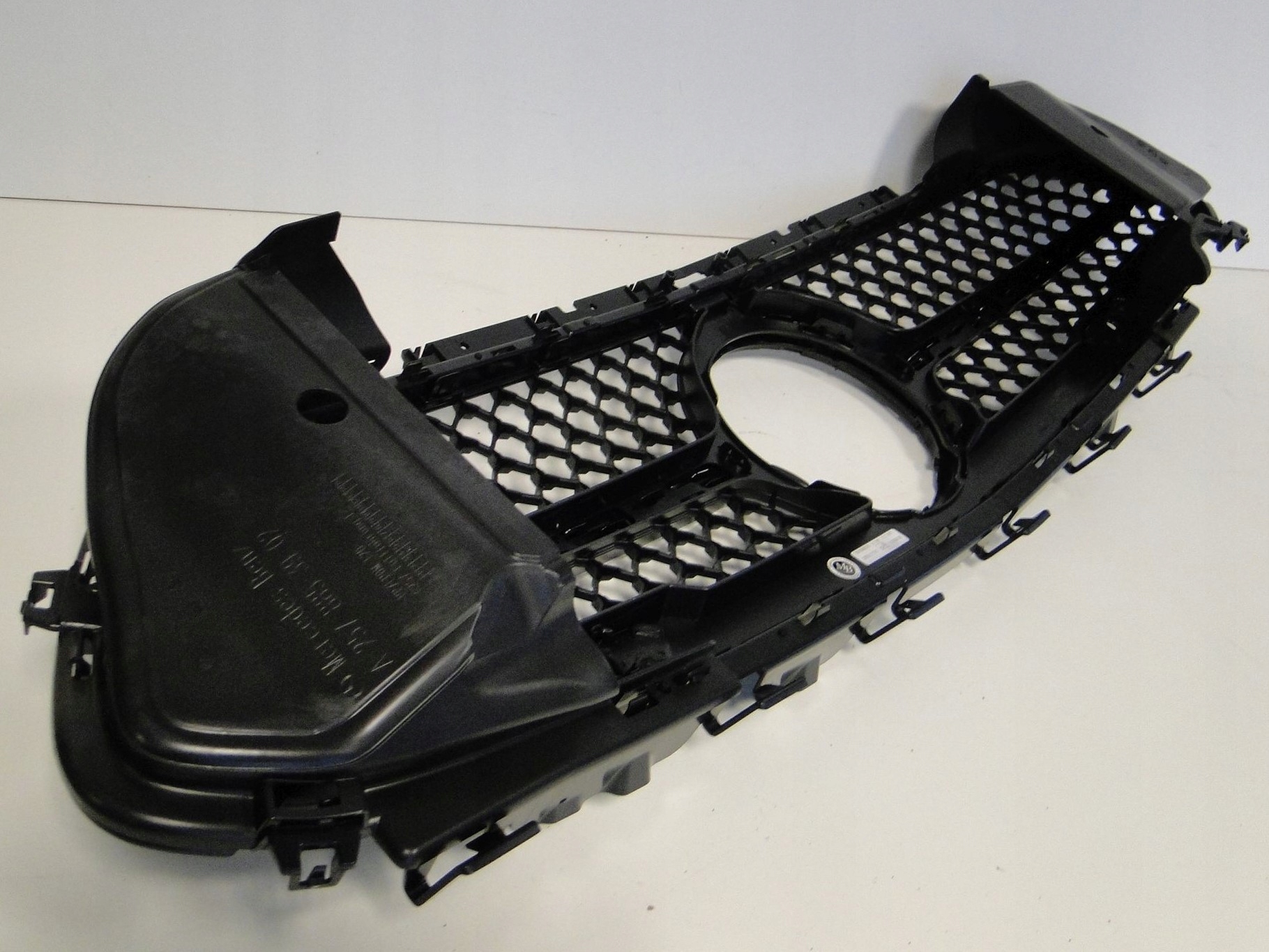 MERCEDES CLS 257 LIFT PO LIFCIE GRILL ATRAPA W257 - obrazek 7