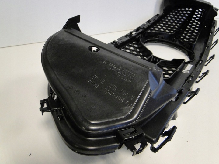 MERCEDES CLS 257 LIFT PO LIFCIE GRILL ATRAPA W257 - obrazek 8