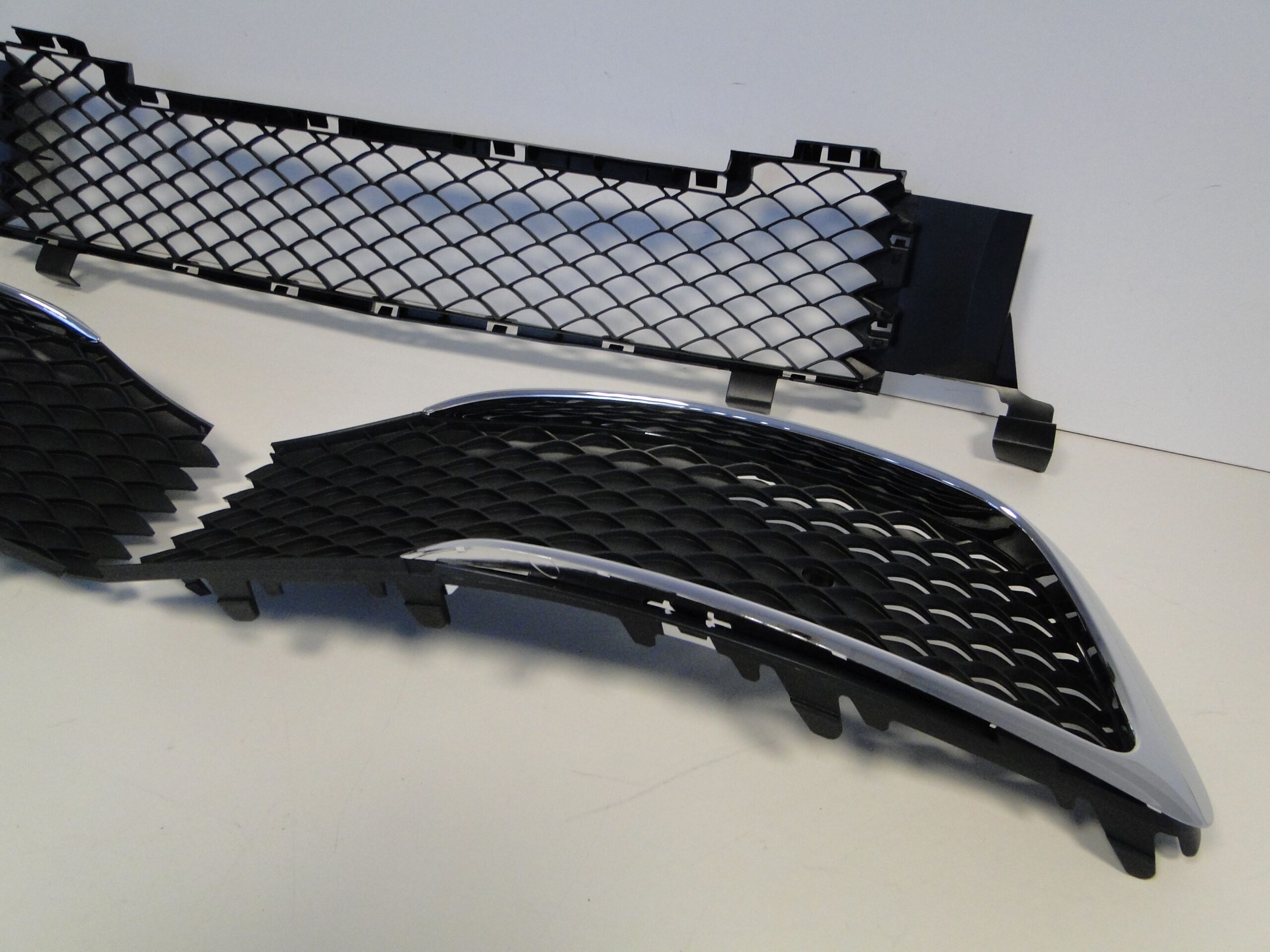 MERCEDES V KLASA 447 W447 LIFT EQV KOMPLET KRATEK PRZEDNICH CHROM PTS NOWE - obrazek 9