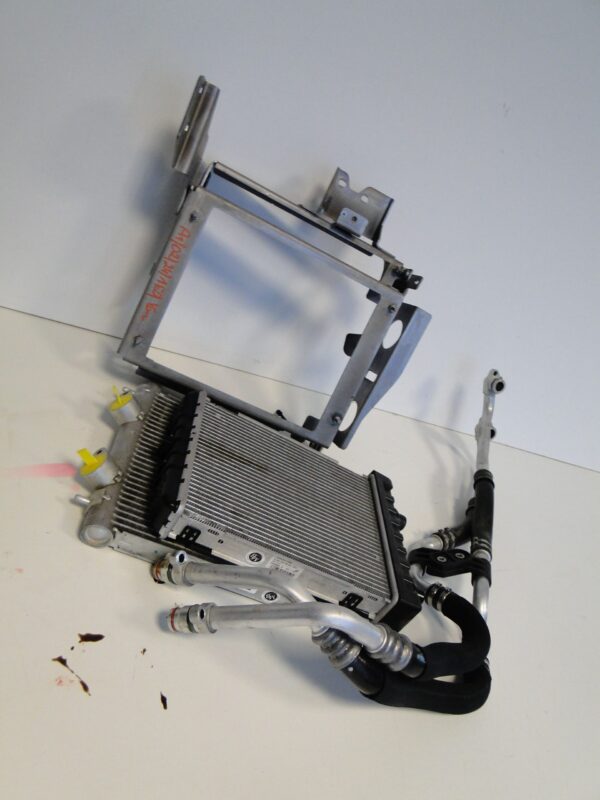 MERCEDES AMG GT 192 290 SL 232 S 222 223 CHŁODNICA WODY DODATKOWA 63 AMG