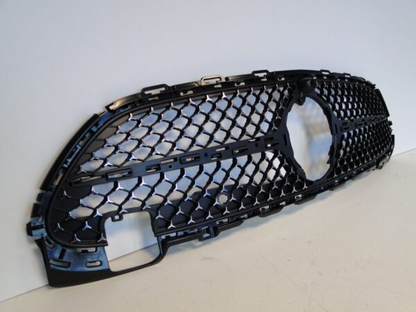 MERCEDES C KLASA 206 W206 GRILL ATRAPA ZDERZAKA DIAMENT AMG KAMERA