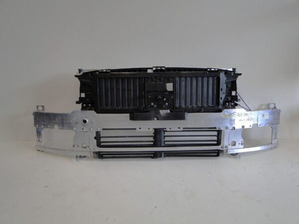 MERCEDES C KLASA 206 W206 PAS PRZEDNI WZMOCNIENIE AVANTGARDE AMG PAKIET