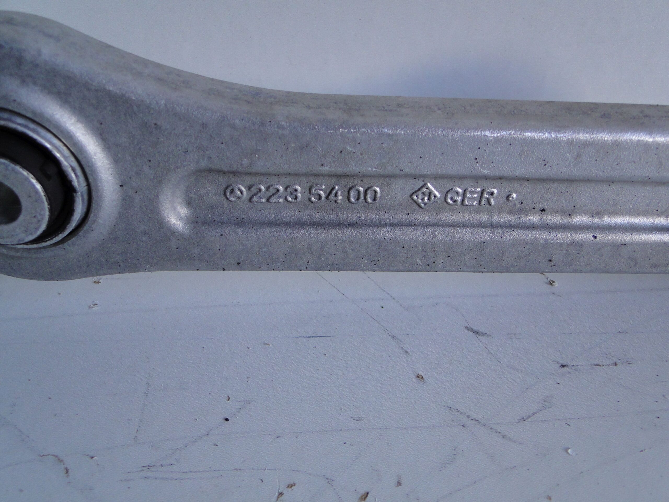 MERCEDES S KLASA 223 W223 WAHACZ DOLNY PROSTY LEWY PRAWY 4MATIC - obrazek 5