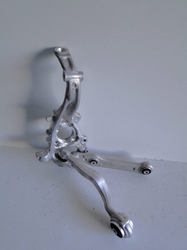 MERCEDES S KLASA 223 W223 ZWROTNICA KOPYTO ZAWIESZENIE PRAWE PRAWA 4MATIC