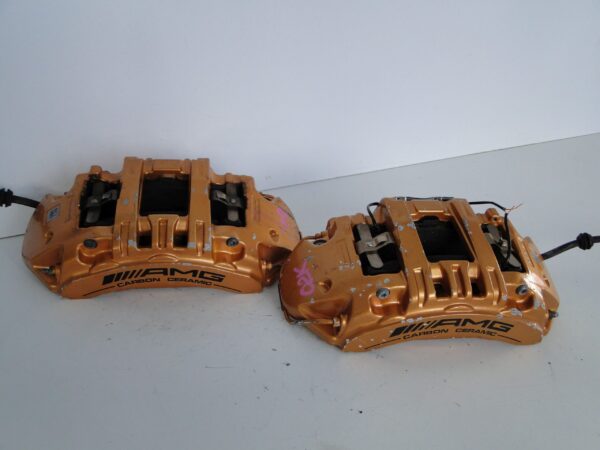 MERCEDES AMG GT 190 SLS 197 ZACISK KOMPLET ZACISKI PRZEDNIE 63 AMG