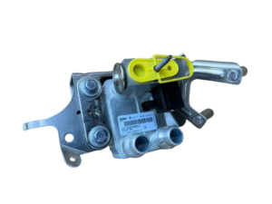 MERCEDES E KLASA 213 W213 WYMIENNIK PAROWNIK CHŁODNICA CIEPŁA A2138306801