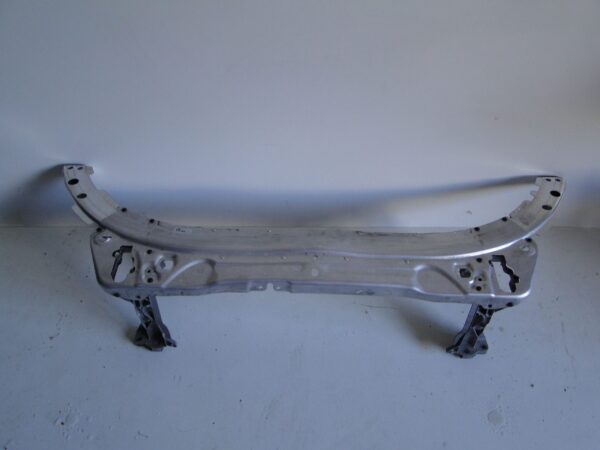 MERCEDES C KLASA 205 W205 PAS PRZEDNI GÓRNY WZMOCNIENIE A2056201734