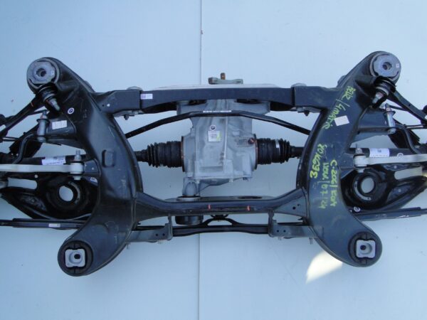 MERCEDES C KLASA 206 W206 MOST DYFER ZWROTNICA WÓZEK TYLNY 4MATIC