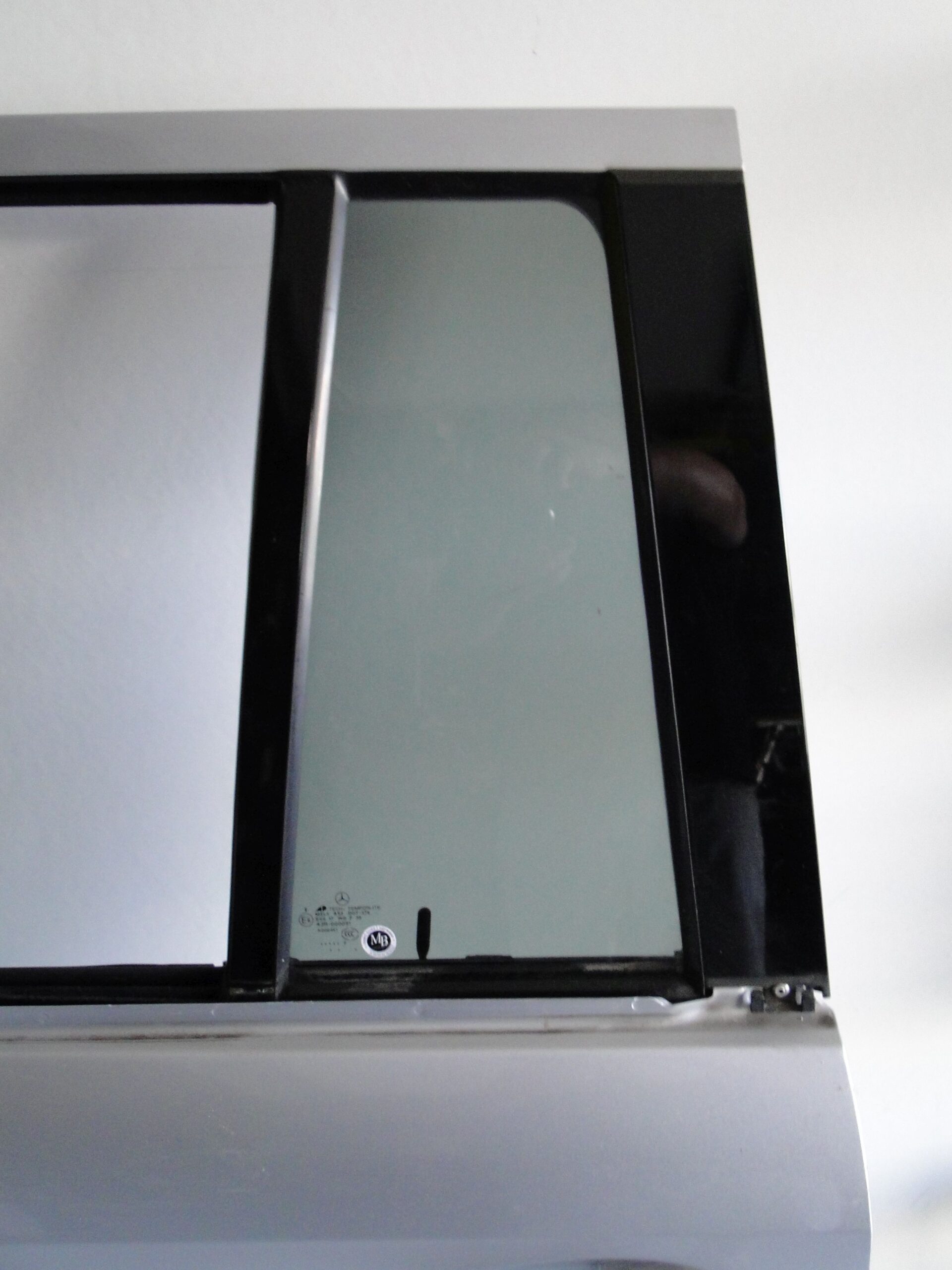 MERCEDES ML GL 164 W164 DRZWI TYLNE LEWE 775 A1647300305 - obrazek 7