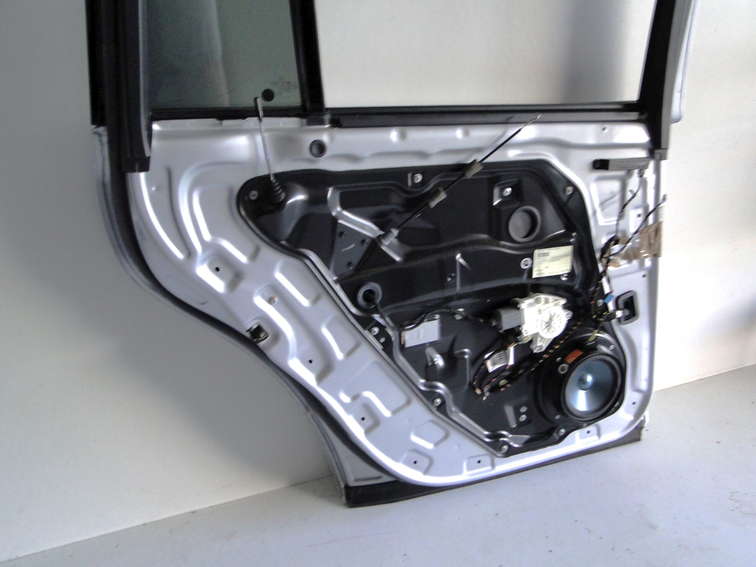 MERCEDES ML GL 164 W164 DRZWI TYLNE LEWE 775 A1647300305 - obrazek 8