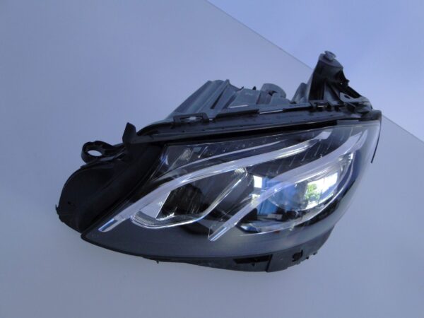 MERCEDES E KLASA 213 W213 LAMPA PRZEDNIA LEWA LED HIGH PERFORMANCE