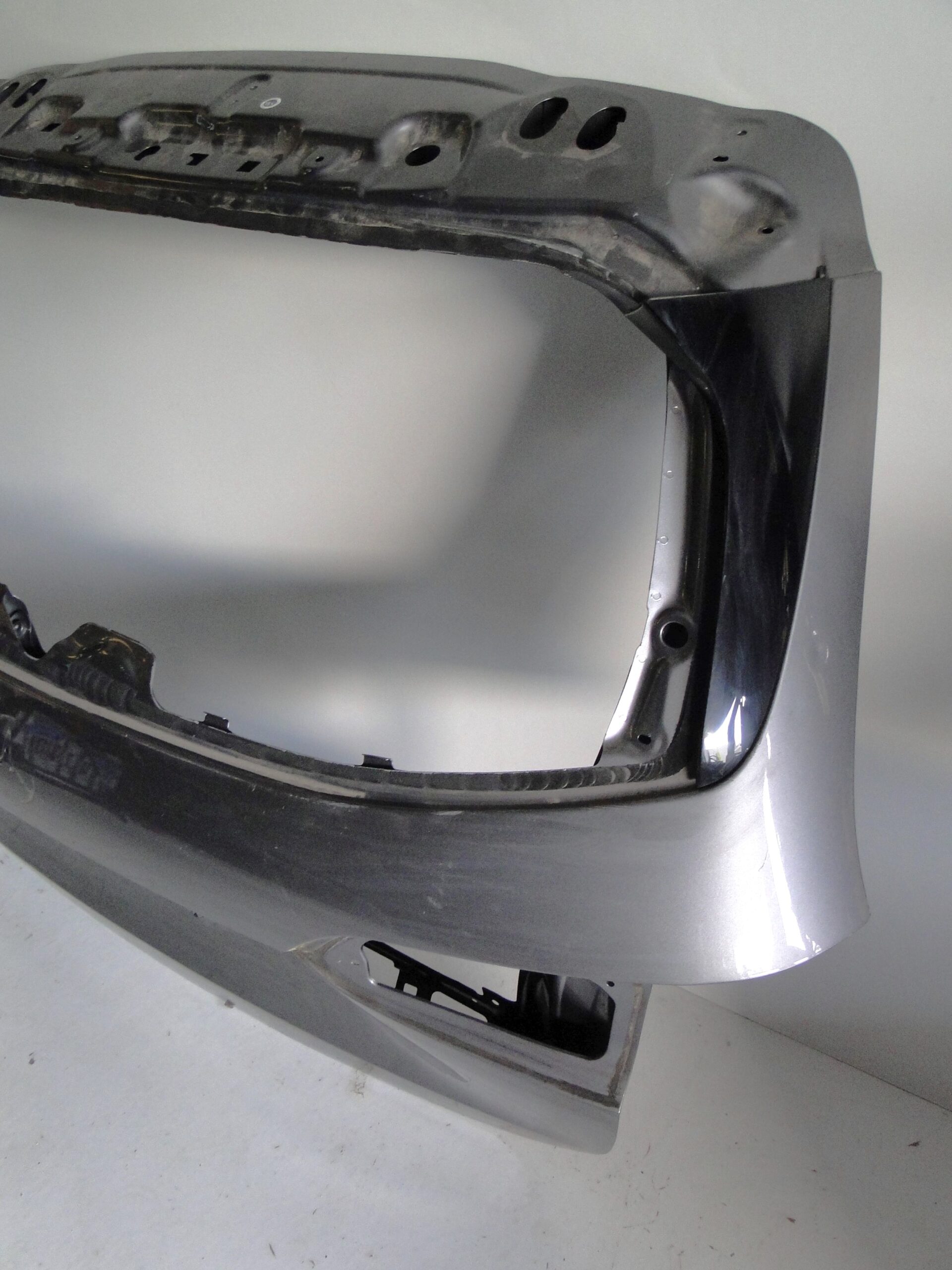 MERCEDES B KLASA W247 247 KLAPA TYLNA BAGAŻNIKA A2477402301 A2477423900 - obrazek 4