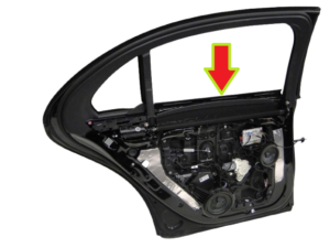 MERCEDES S KLASA 223 W223 ROLETA DRZWI TYLNE LEWE LONG A2238106700