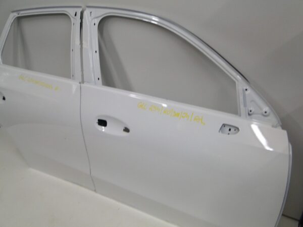 MERCEDES GLC 254 X254 DRZWI PRZEDNIE PRAWE A2547201800