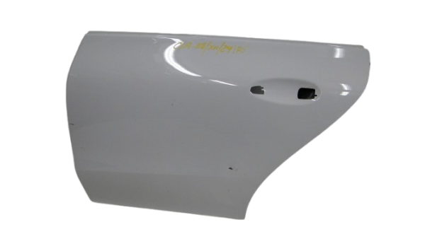 MERCEDES CLA 118 W118 DRZWI TYLNE LEWE A1187306900