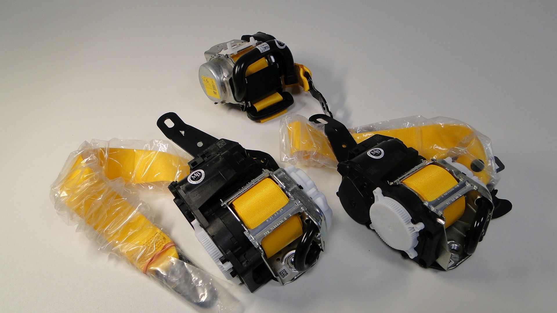 MERCEDES E 214 GLC 254 PAS BEZPIECZEŃSTWA PRZEDNI LEWY A2548601501 1C87 - obrazek 2