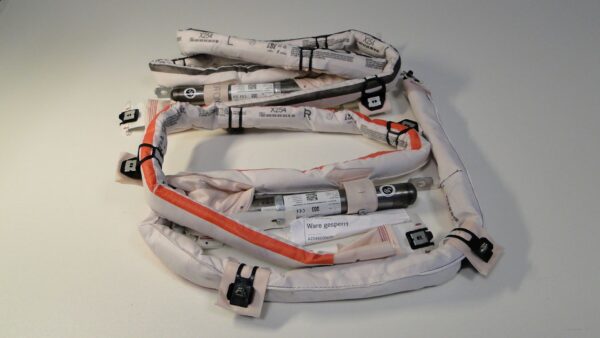 MERCEDES GLC 254 X254 KURTYNA POWIETRZNA PRAWA AIRBAG A2548600600 SUV