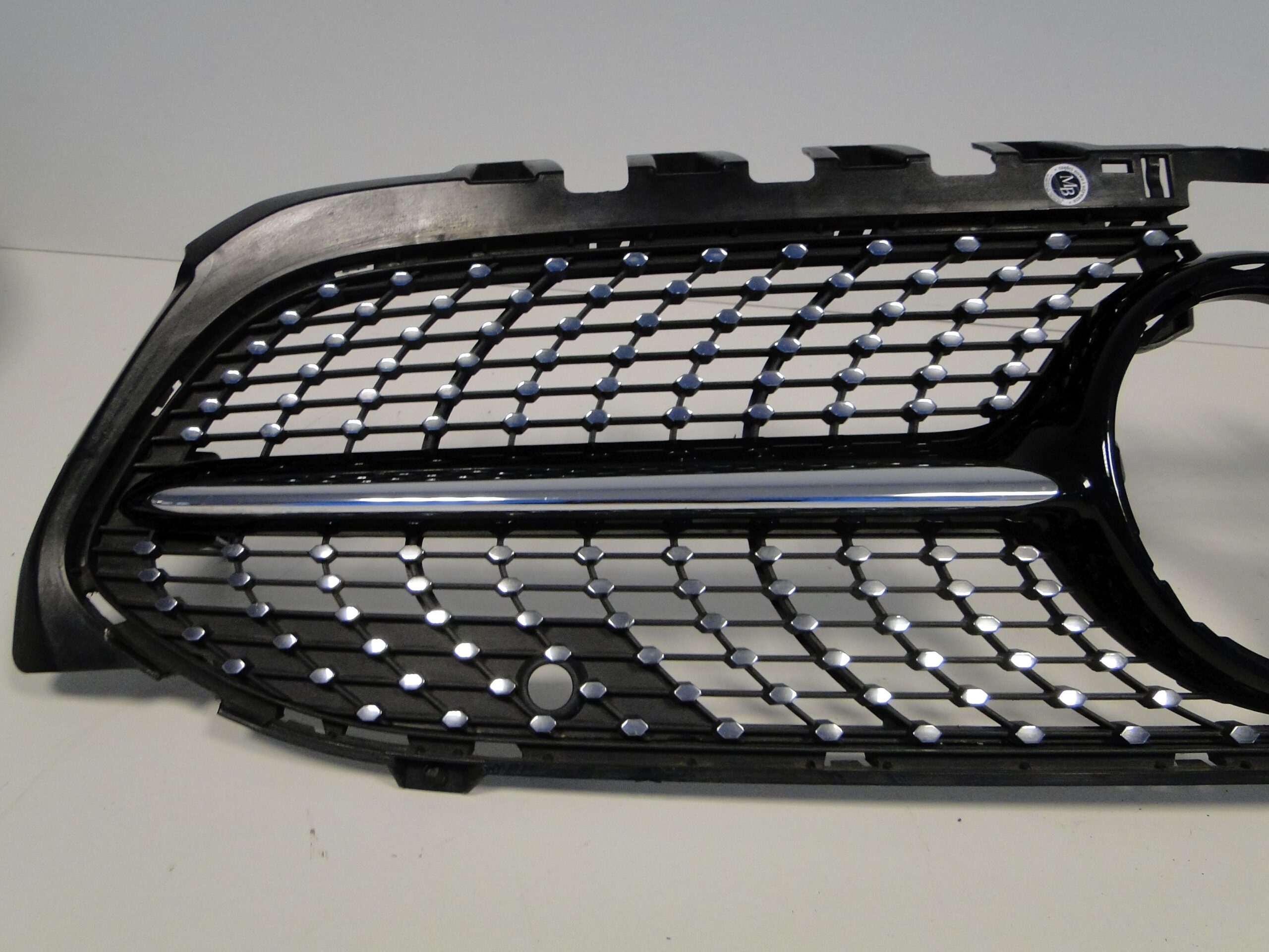 MERCEDES GRILL ATRAPA AMG DIAMENT NA KAMERĘ A KLASA W177 177 PRZED LIFTEM - obrazek 6