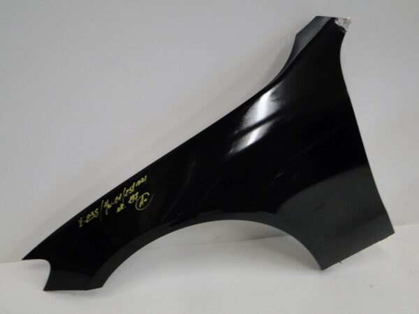 MERCEDES BŁOTNIK PRZÓD PRZEDNI LEWY E KLASA 238 C238 A238 W238