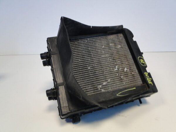 MERCEDES CHŁODNICA WODY W NADKOLE LEWE AMG GT 290 C290 W290