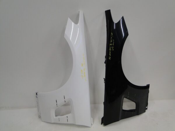 MERCEDES BŁOTNIK PRZEDNI LEWY SL 231 R231 A2318800900 LIFT 149