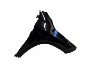 MERCEDES BŁOTNIK PRZEDNI PRAWY GLA 247 H247 A2478811200 696