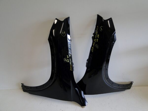 MERCEDES BŁOTNIK PRZEDNI LEWY A2478810101 GLB 247 X247 CZARNY 696