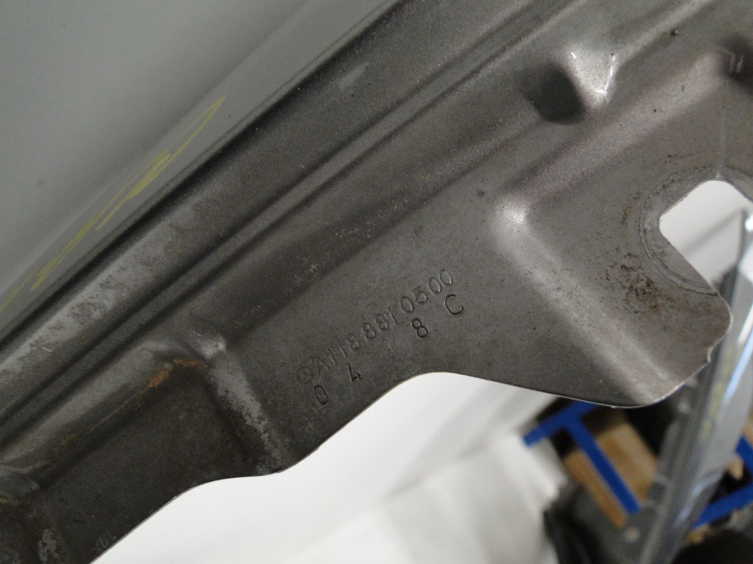 MERCEDES BŁOTNIK PRZEDNI LEWY A1188810500 CLA 118 W118 45 AMG - obrazek 7