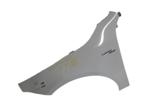 MERCEDES BŁOTNIK PRZEDNI LEWY A1188810300 CLA 118 W118 149