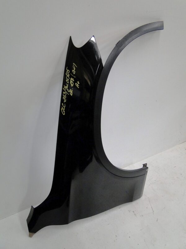 MERCEDES BŁOTNIK PRZEDNI PRAWY A2538800218 GLC 253 X253 W253 197