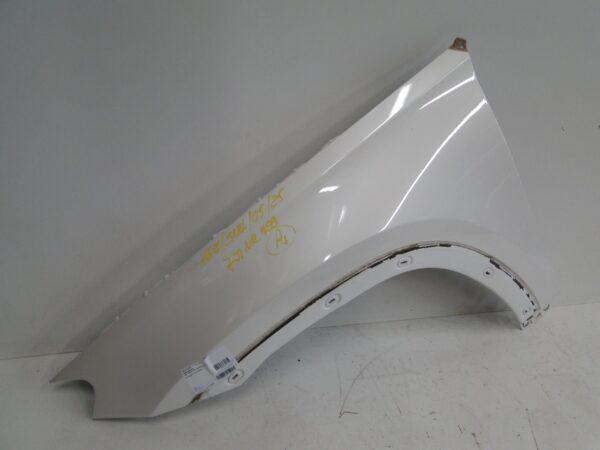 MERCEDES GLS X167 167 BŁOTNIK PRZEDNI PRZÓD LEWY BIAŁY 799