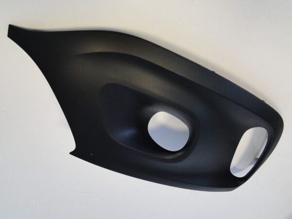 MERCEDES KRATKA LEWA OSŁONA NA HALOGEN W ZDERZAK PRZEDNI CITAN W420 420