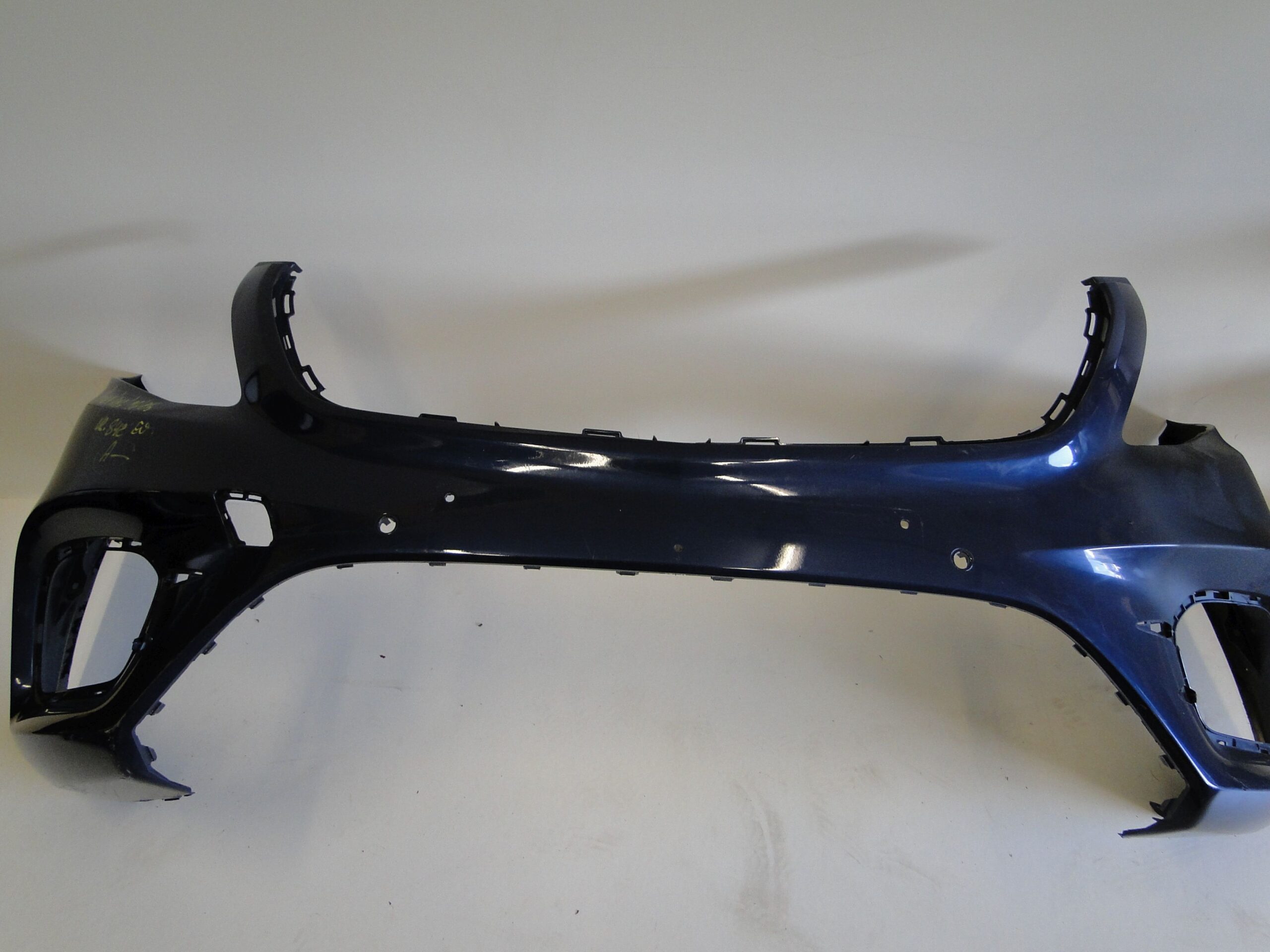 MERCEDES ZDERZAK PRZEDNI AMG NA CZUJNIKI PARKOWANIA PTS V KLASA W447 447 - obrazek 10