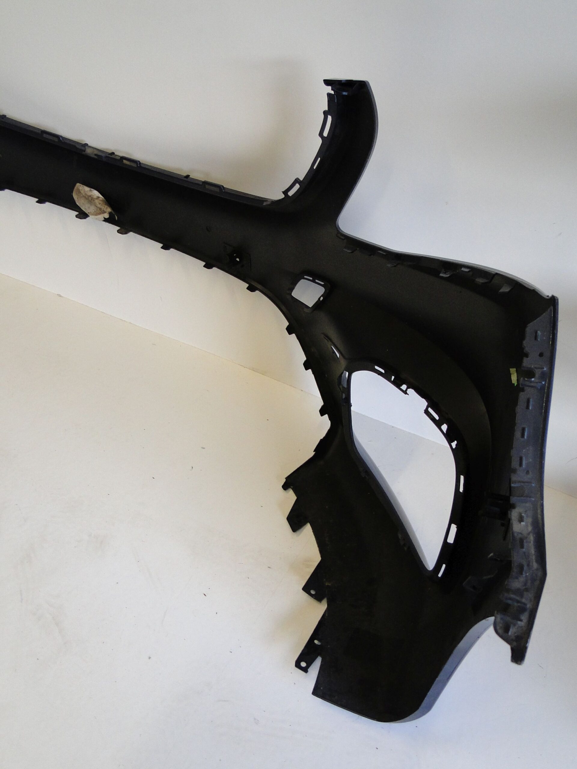 MERCEDES ZDERZAK PRZEDNI AMG NA CZUJNIKI PARKOWANIA PTS V KLASA W447 447 - obrazek 13