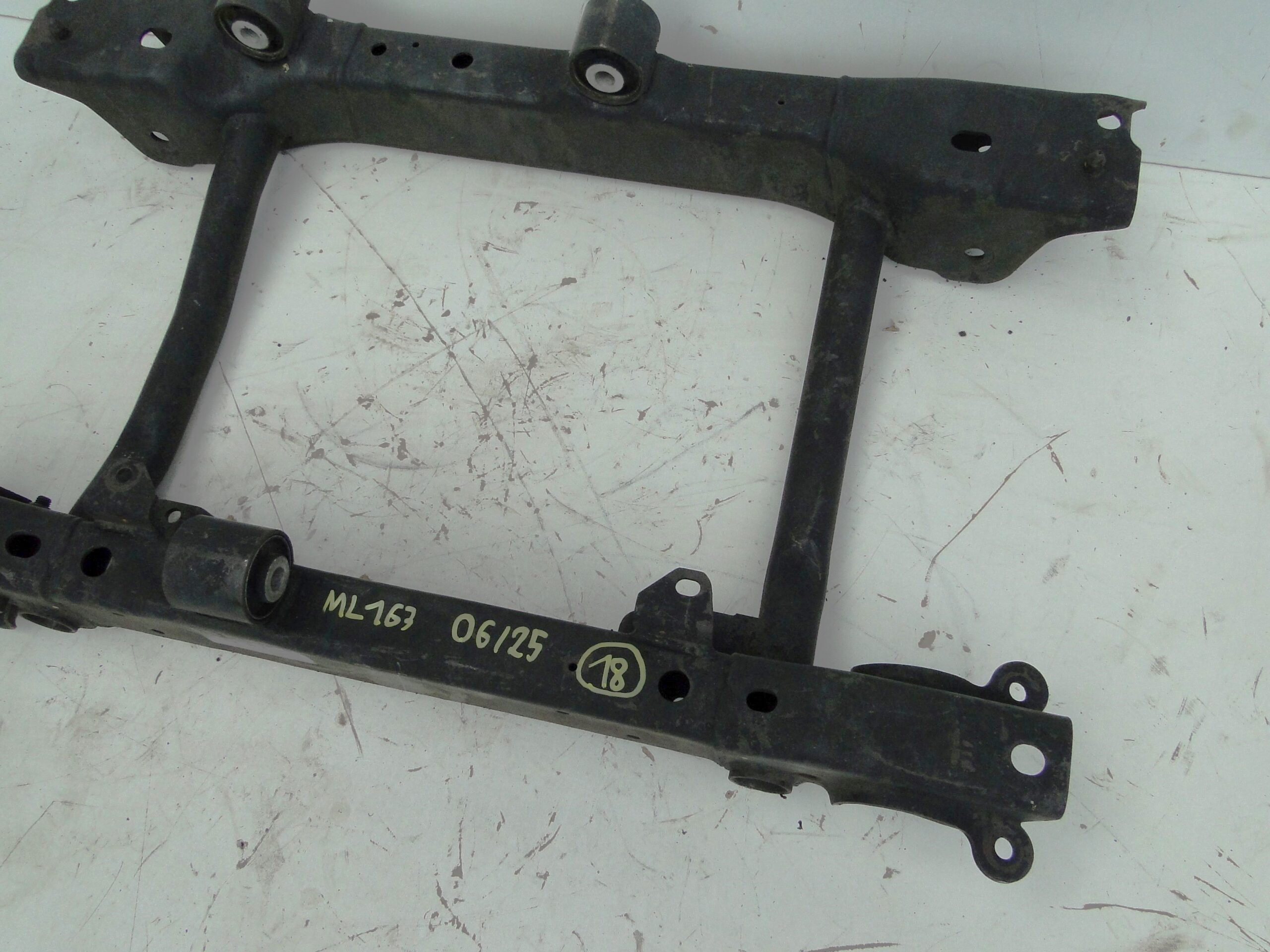 MERCEDES WÓZEK PRZEDNI ŁAWA SANKI A1633300142 ML 163 W163 - obrazek 4