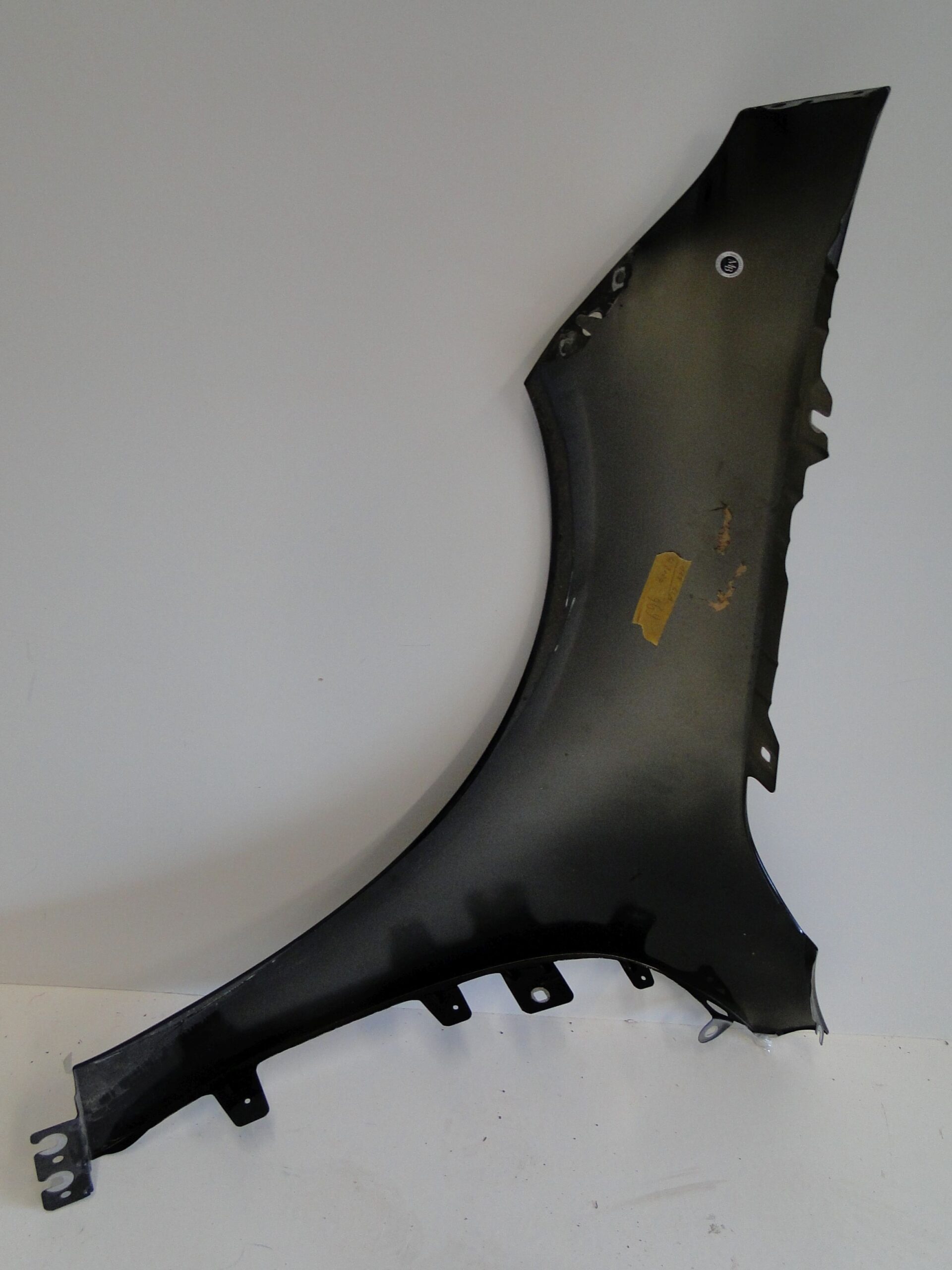 MERCEDES BŁOTNIK PRZEDNI PRAWY PRZÓD CZARNY 696 CLA 118 C118 X118 W118 - obrazek 5