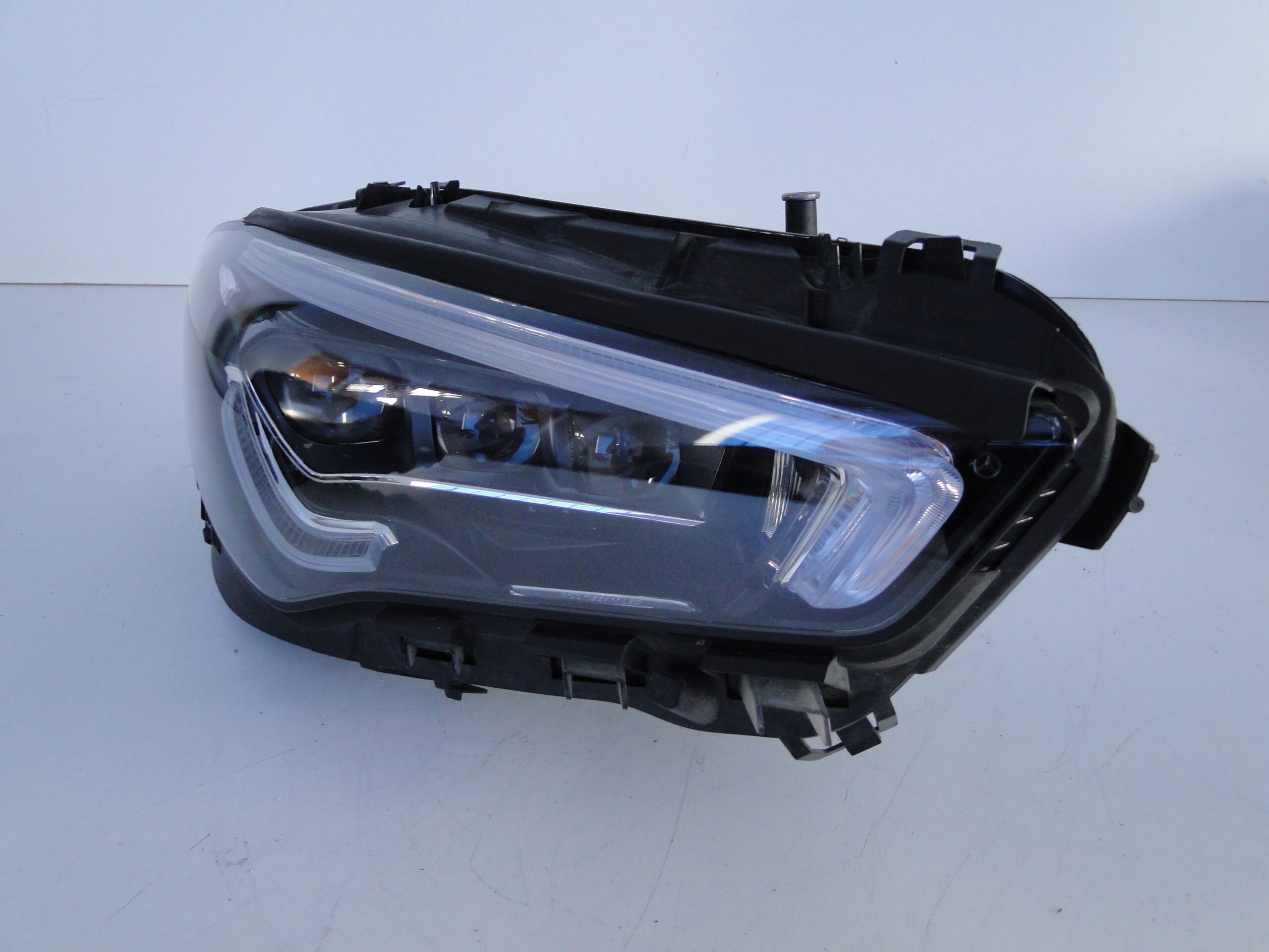 MERCEDES LAMPA PRZEDNIA PRAWA CLA 118 W118 A1189063200 LED MULTIBEAM - obrazek 2
