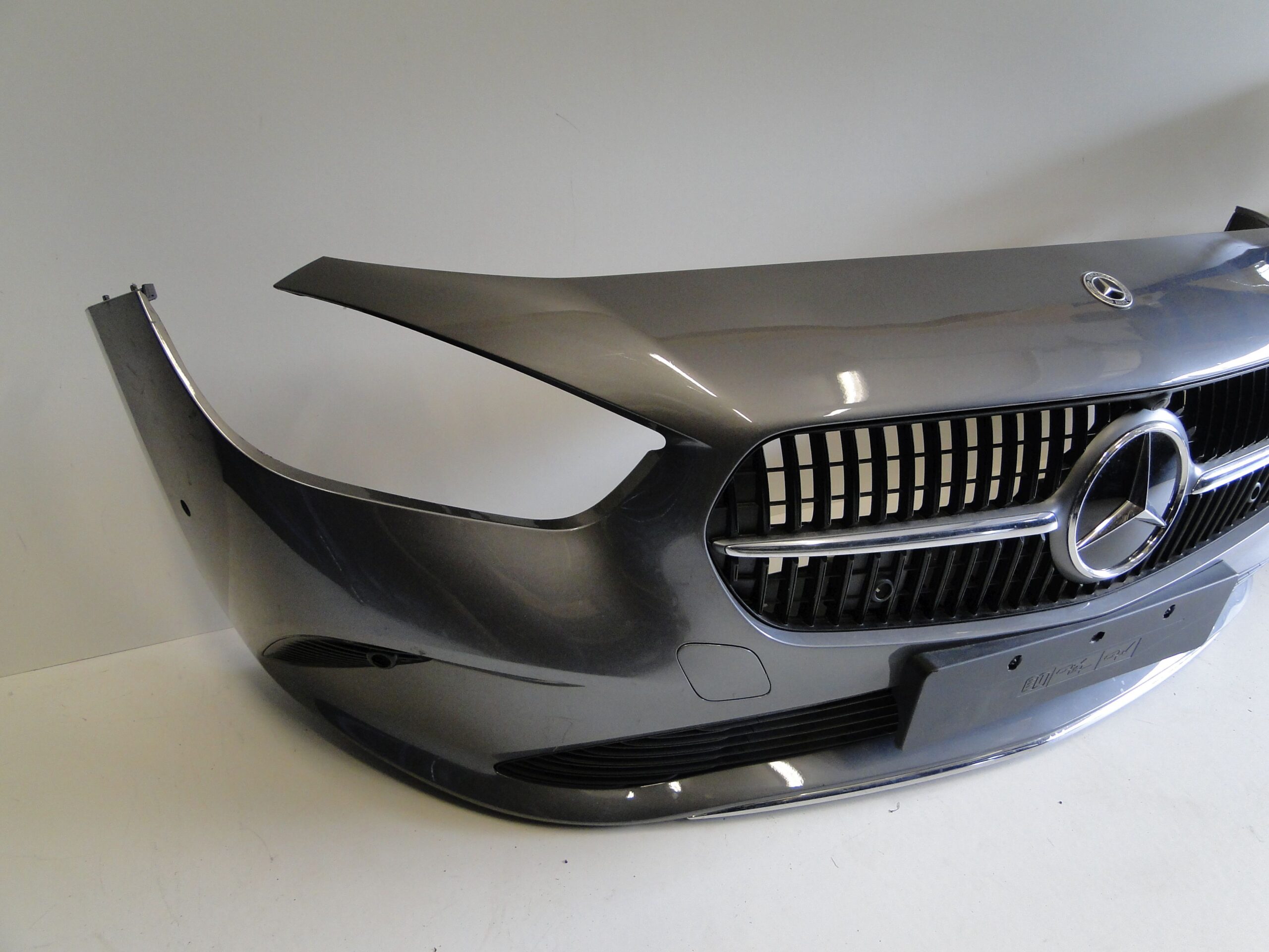 MERCEDES ZDERZAK PRZEDNI A2478809709 B KLASA 247 PTS CHROM 787 LIFT - obrazek 2