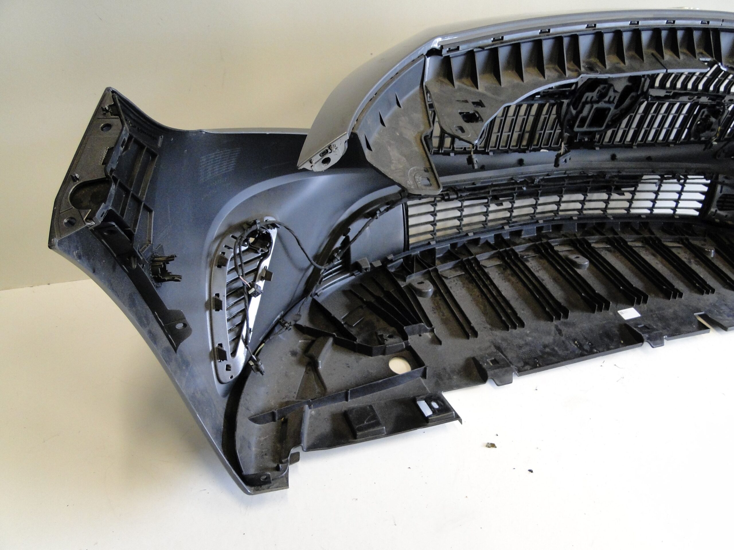 MERCEDES ZDERZAK PRZEDNI A2478809709 B KLASA 247 PTS CHROM 787 LIFT - obrazek 11