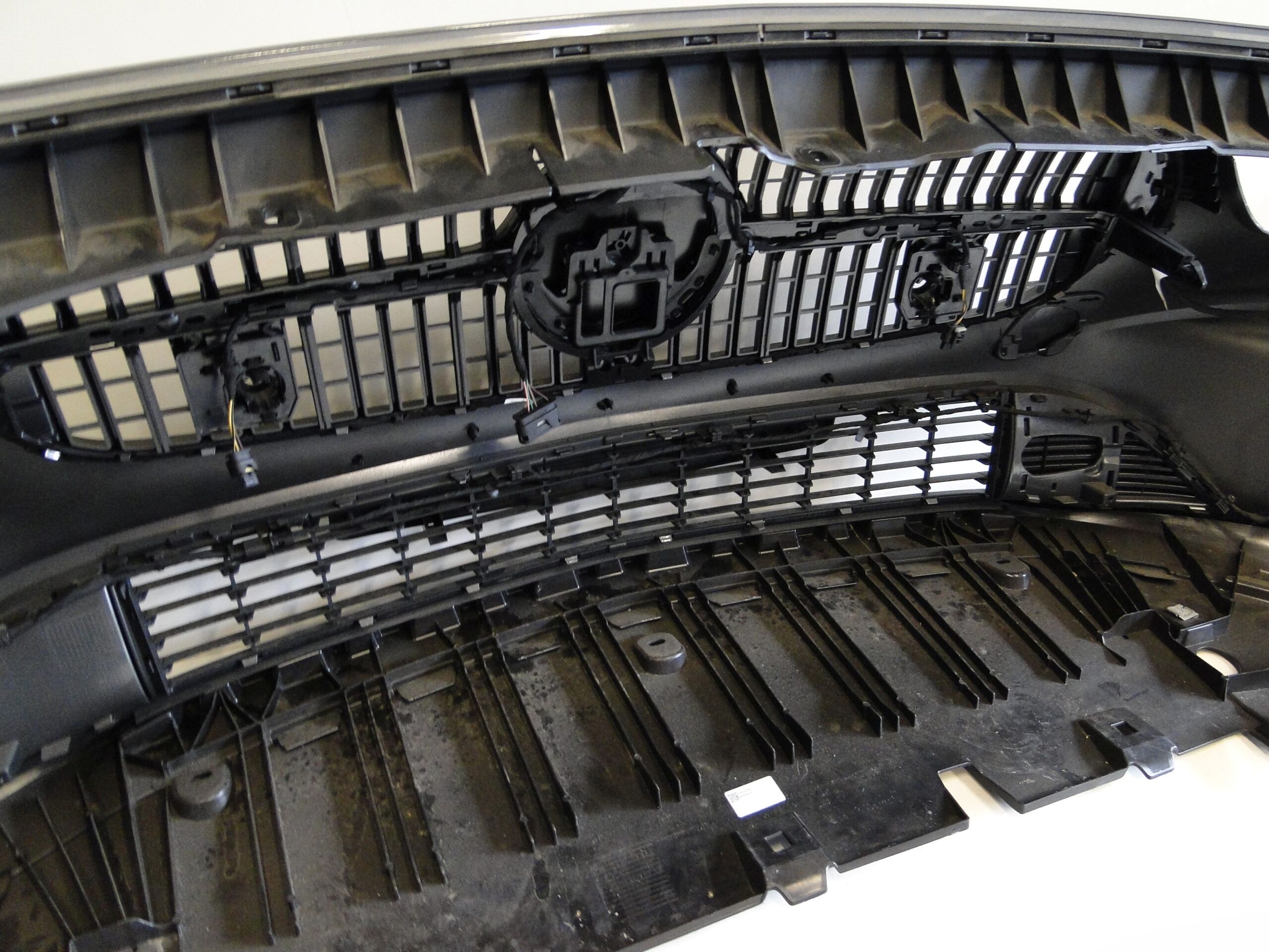 MERCEDES ZDERZAK PRZEDNI A2478809709 B KLASA 247 PTS CHROM 787 LIFT - obrazek 16