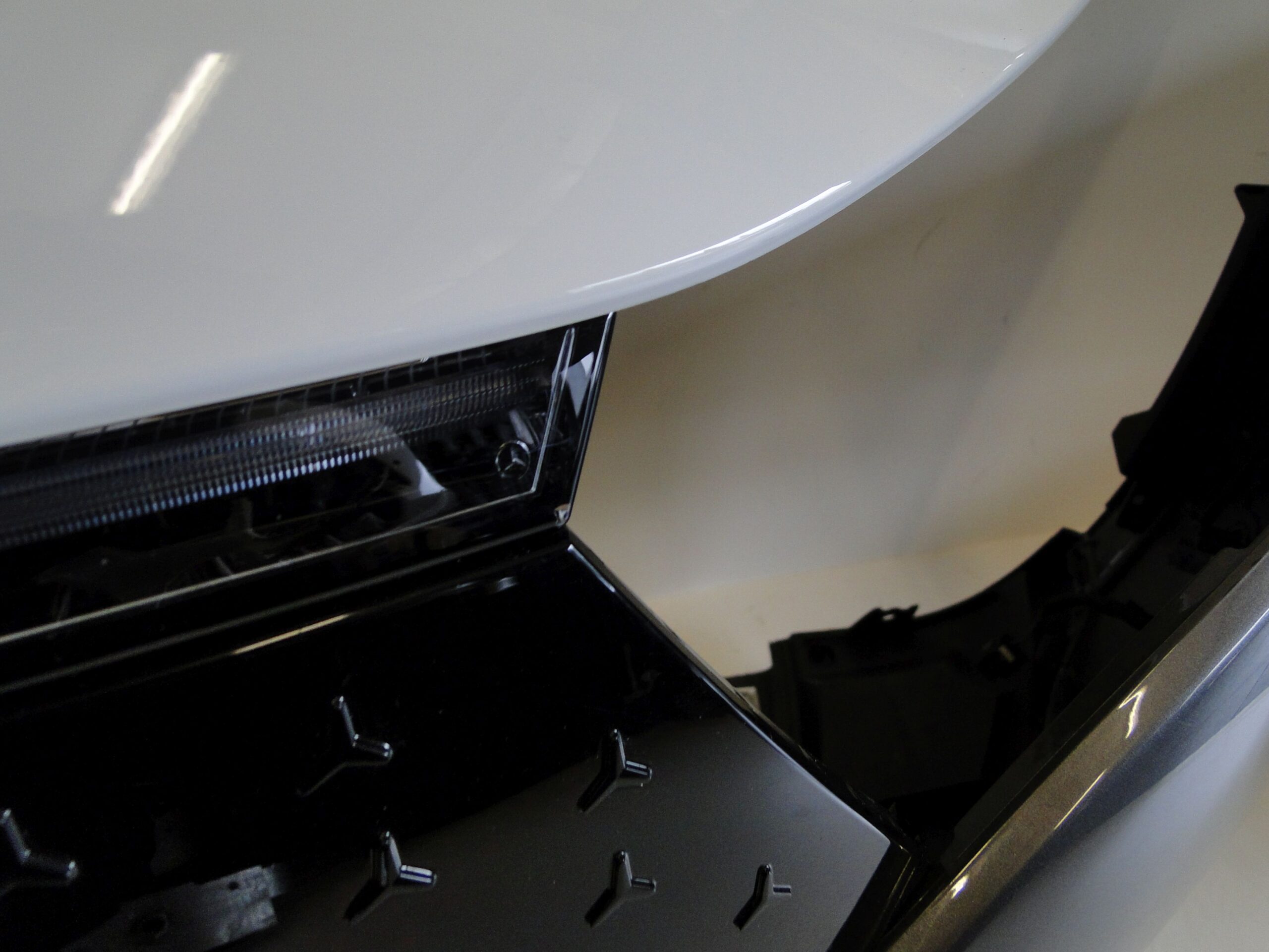 MERCEDES LAMPA LED DRL W ZDERZAK PRZEDNI EQA 243 H243 LIFT PO LIFCIE - obrazek 4