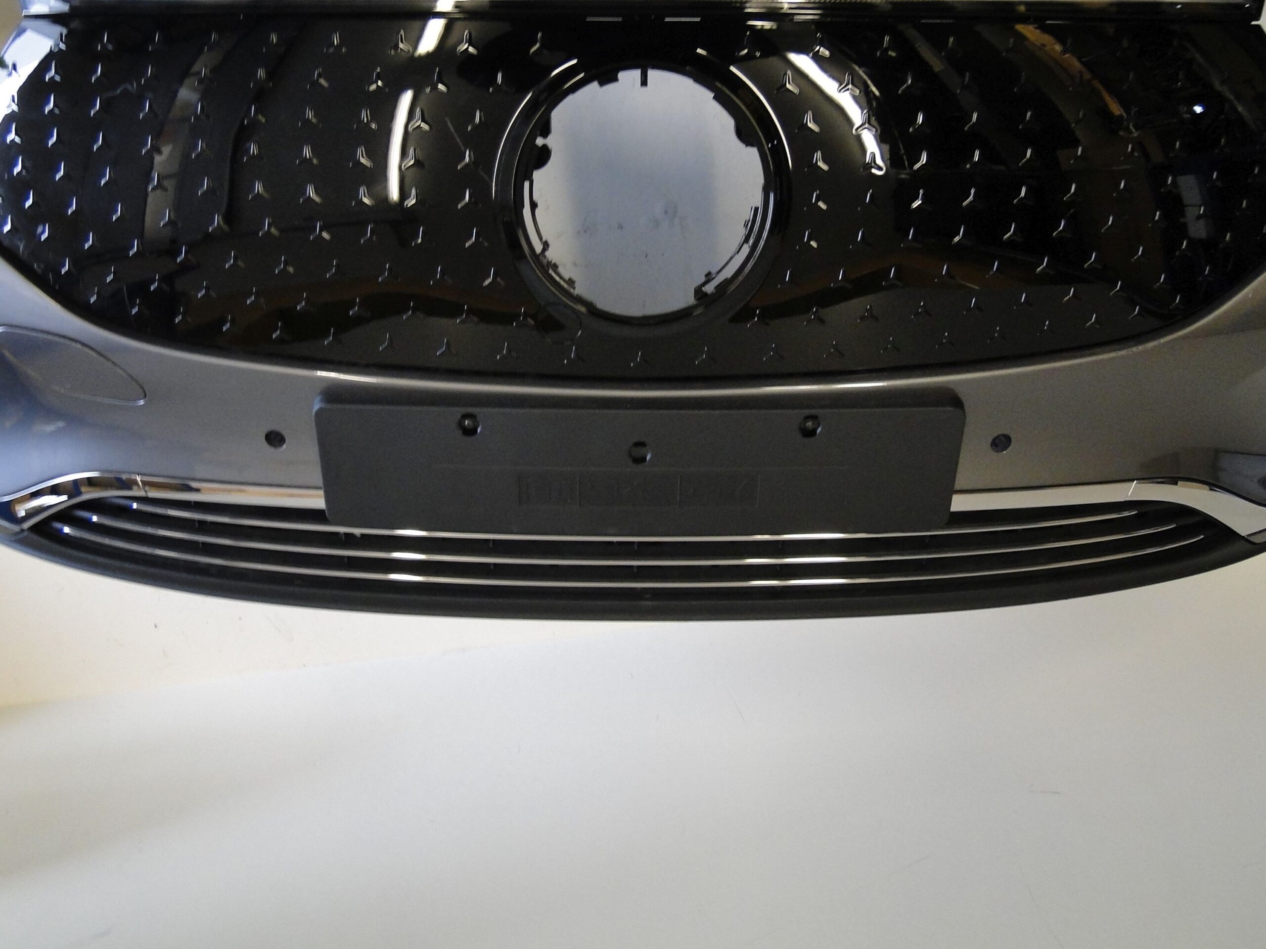 MERCEDES PODKŁADKA POD TABLICĘ REJESTRACYJNĄ EUROPA EQA H243 243 LIFT - obrazek 4