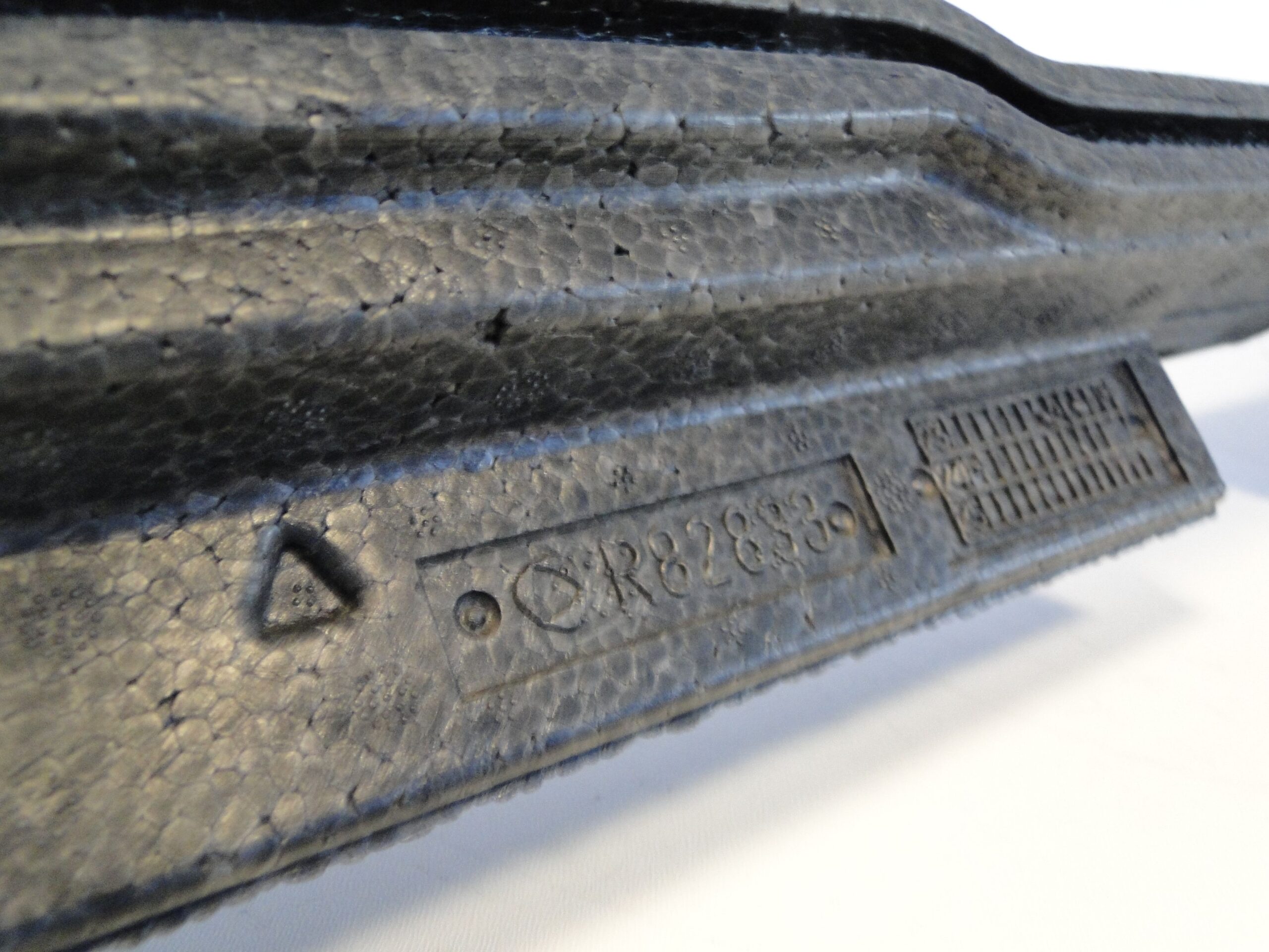 MERCEDES ABSORBER STYROPIAN W ZDERZAK PRZEDNI E KLASA 214 W214 S214 - obrazek 13