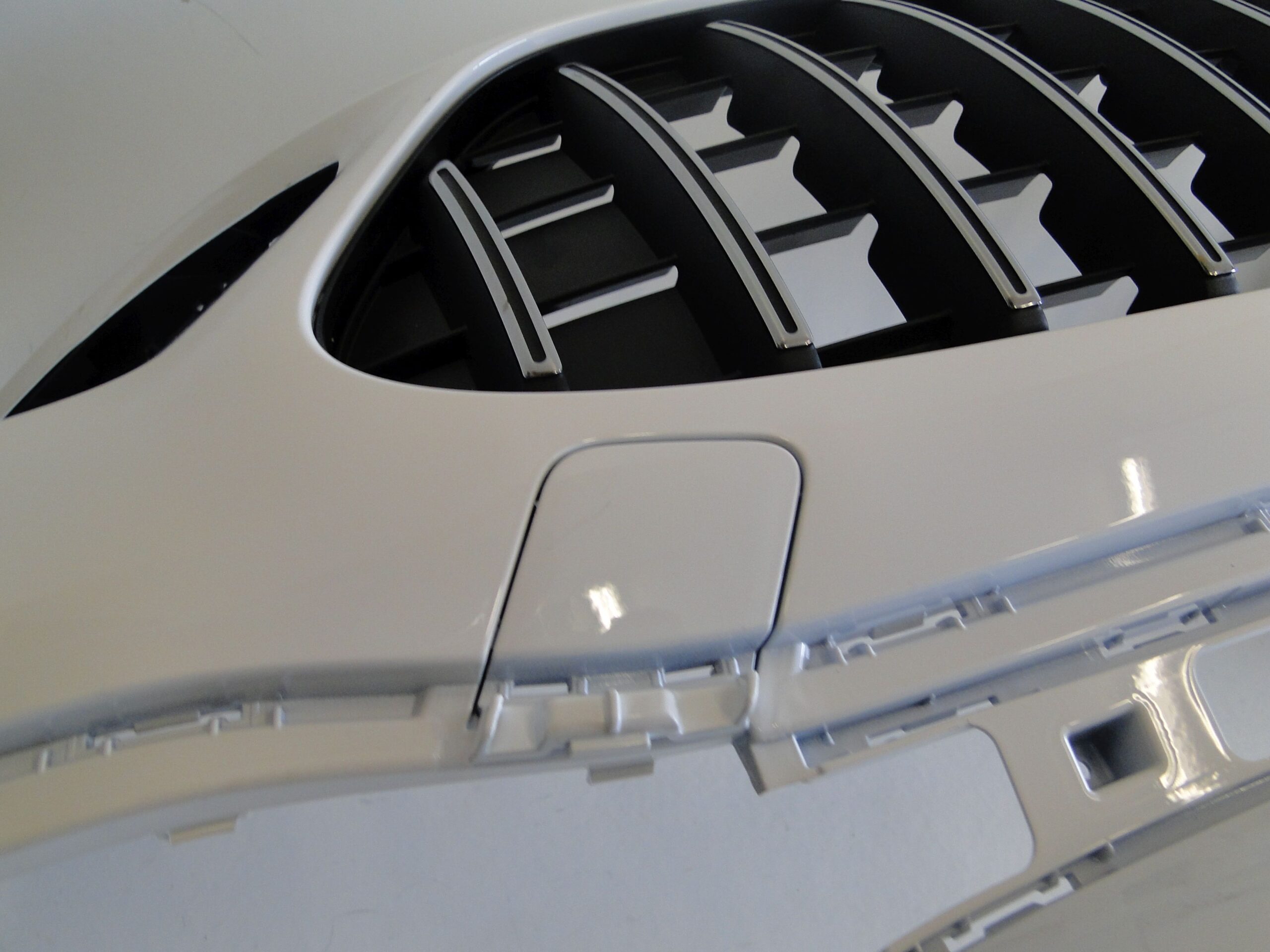 MERCEDES ZDERZAK PRZEDNI A2478850607 GLA 247 H247 BEZ PTS 35 45 AMG 149 - obrazek 10