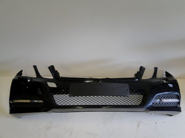 MERCEDES ZDERZAK PRZEDNI A2128850025 E KLASA 212 PRZEDLIFT