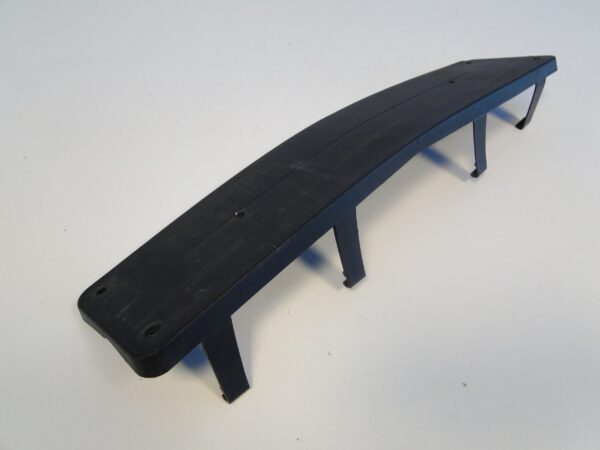 MERCEDES PODKŁADKA POD TABLICĘ A2048170378 C KLASA 204