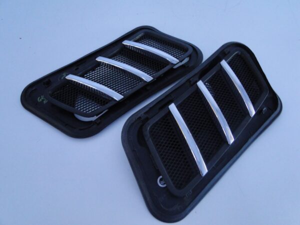 MERCEDES KRATKA WLOT MASKI PRAWY LEWY A1668800205 KOMPLET GLS 166 CHROM AMG